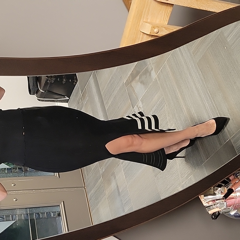 BEBE skirt